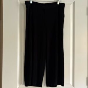 Chicos Travelers Women’s Black Pants